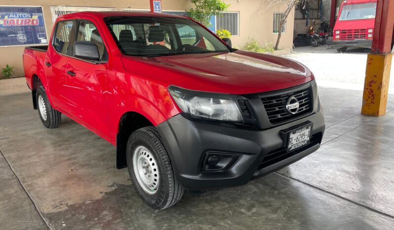 
NISSAN NP300 Doble cabina S con clima full									