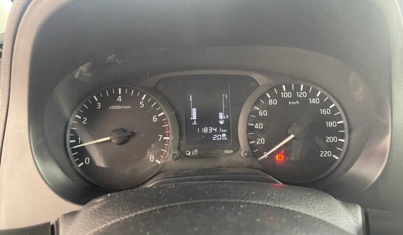 
NISSAN NP300 Doble cabina S con clima full									