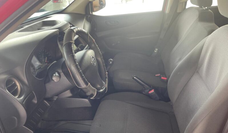 
NISSAN NP300 Doble cabina S con clima full									