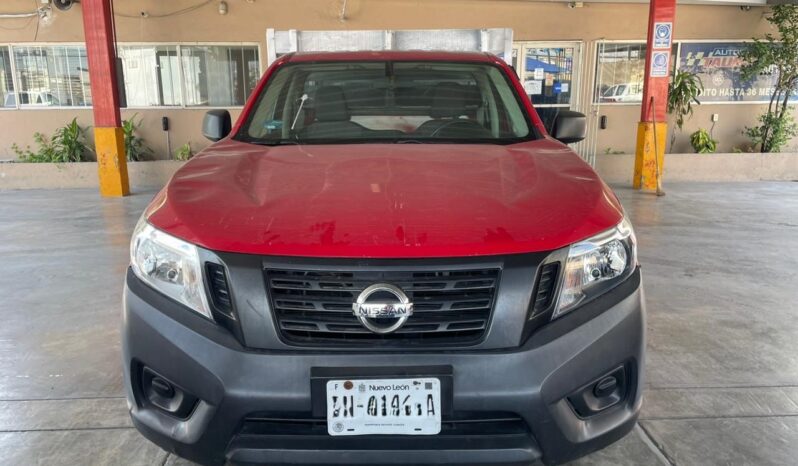 
NISSAN NP300 Redilas  con clima full									