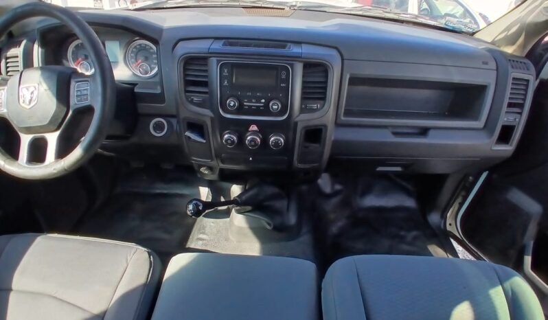 
RAM 4000  2018 STD PLATAFORMA 20 FT full									