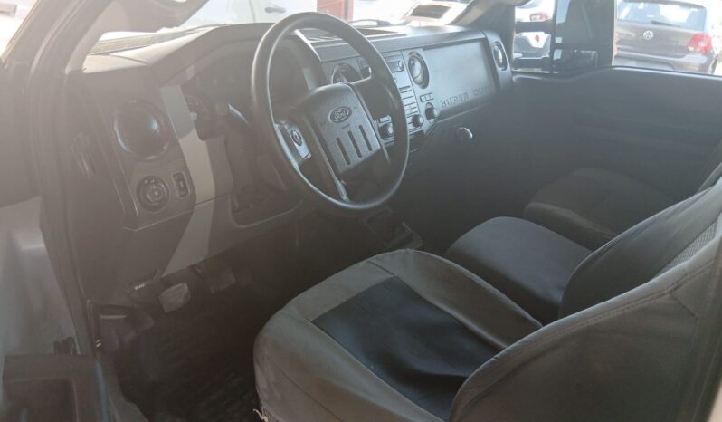 
FORD F-350 2014 STD C/ SECA 10 FT  CON COPETE full									