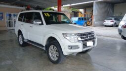 
MONTERO LIMITED 4X4(CON PALANCA) 2015 AUT PIEL full									