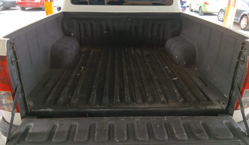 
HILUX SR 2019 STD DOBLE CABINA full									