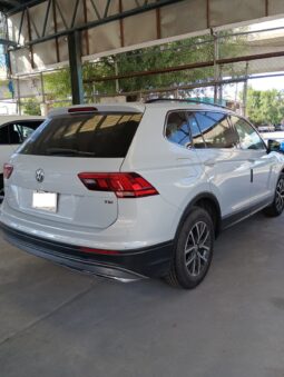 
VW TIGUAN COMFORTLINE 2018 AUT PIEL full									