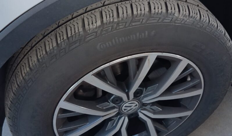 
VW TIGUAN COMFORTLINE 2018 AUT PIEL full									