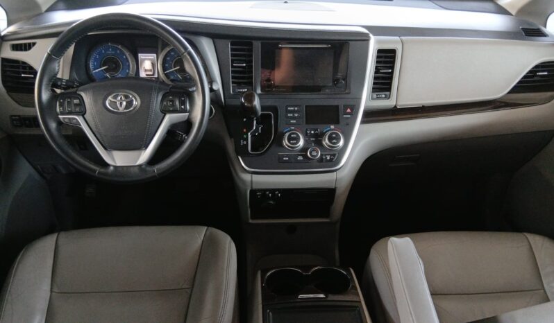 
SIENNA XLE 2016 AUT PIEL full									