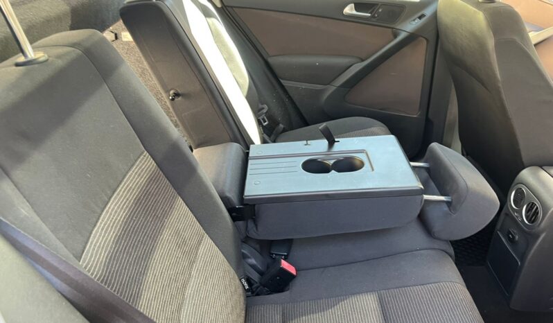 
TIGUAN SPORT & STYLE 2015 AUT full									