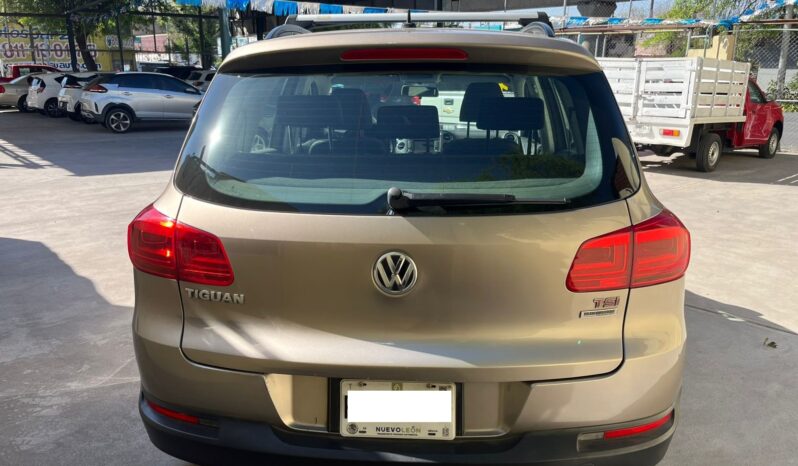 
TIGUAN SPORT & STYLE 2015 AUT full									