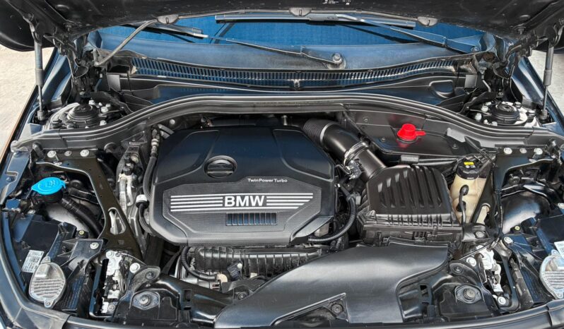 
BMW SERIE 1 118 2022 AUT full									